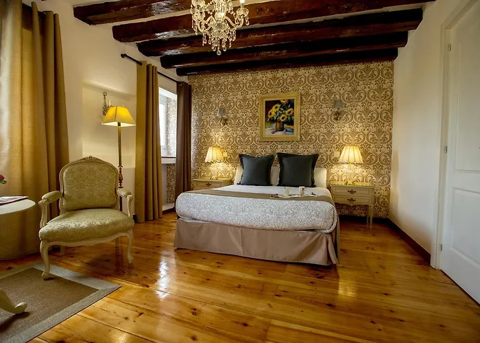 Oriente Palace Apartments
